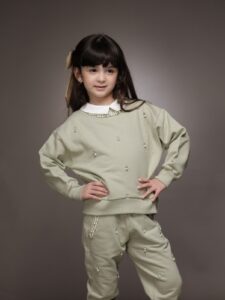 WhatsApp Image 2025-10-15 at 15.27.03 (1)