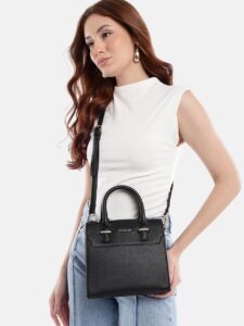 WhatsApp Image 2025-12-15 at 17.38.25